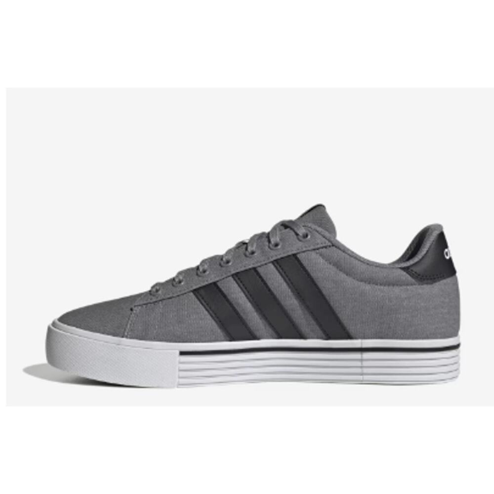 NEW ADIDAS Daily 3.0 Men's Size 8.5 Grey/Black FW3270
